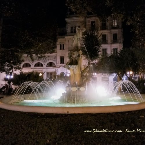 Plaza Gabriel Miro de Alicante por la noche